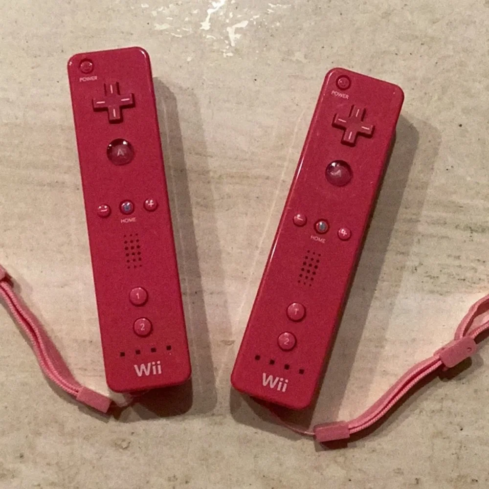 Nintendo Wii Remotes Controller OEM Lot Of 2 Pink Remote Authentic